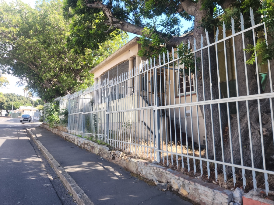 3 Bedroom Property for Sale in Tamboerskloof Western Cape